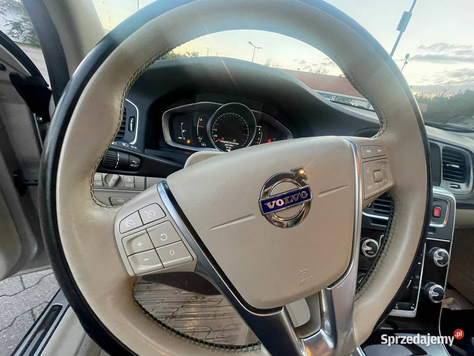 SRZEDAM Volvo S60 T3 sprzedam