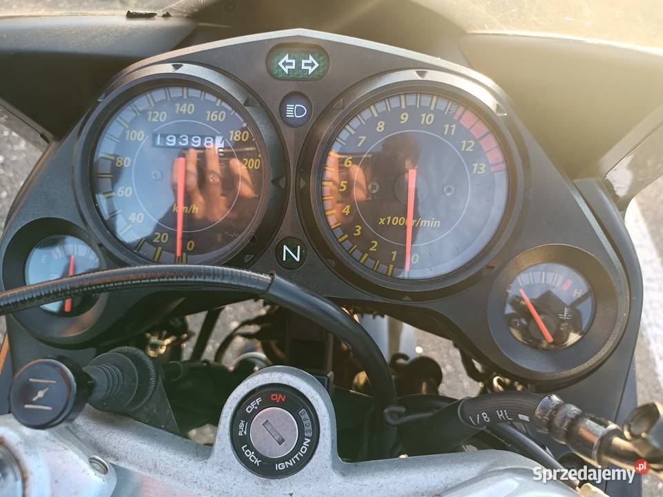 Honda CBR125R 2005 19400 2006 pierwsza nieuszkodzony Częstochowa sprzedam