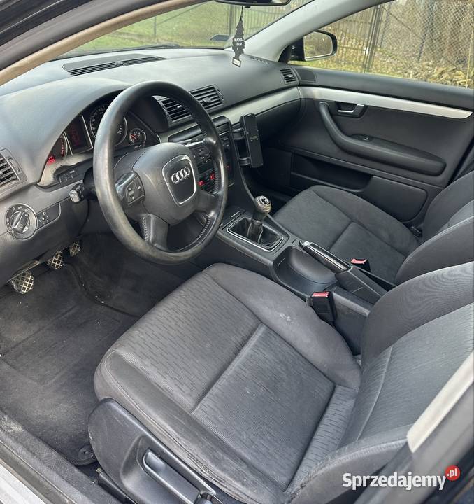 Audi a4 b7 19 TDI 2005r 1900cm3 Słotowa