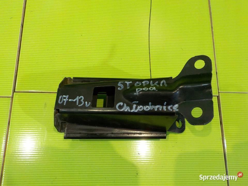 VOLVO V70 III 08r mocowanie strefy zgniotu prawe Suków