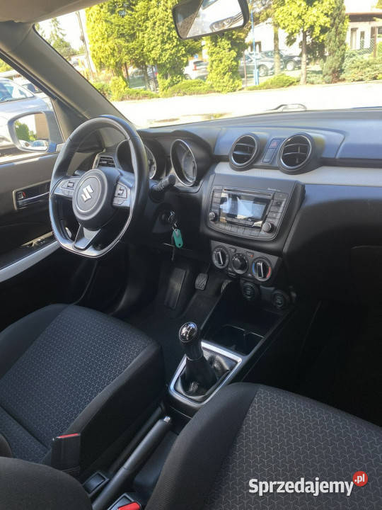 Suzuki Swift Hybrid Aktywny tempomat Salon Tarnowskie Góry sprzedam