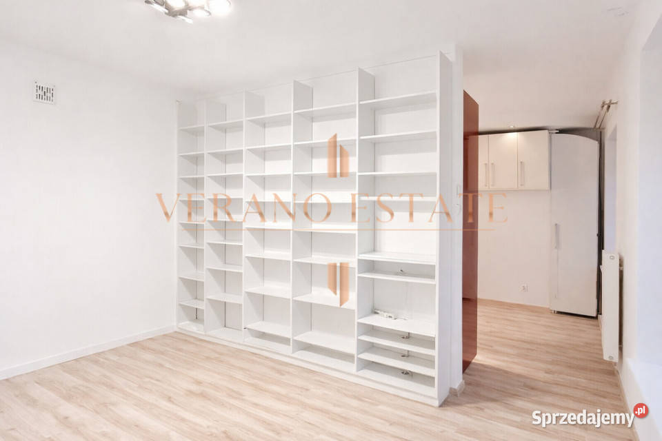 CICHY ZAKĄTEK OBOK RONDA WIATRACZNA