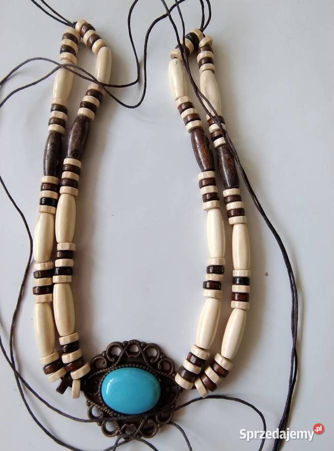 Naszyjniki i korale
