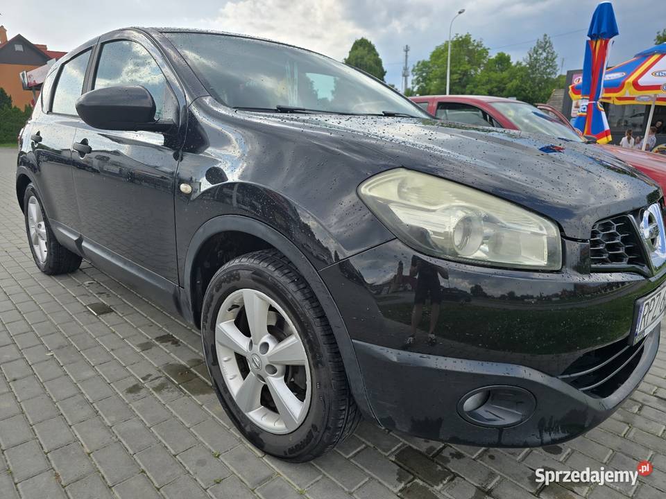 Nissan Qashqai 2011 16 benzgaz 1600cm3 Przeworsk