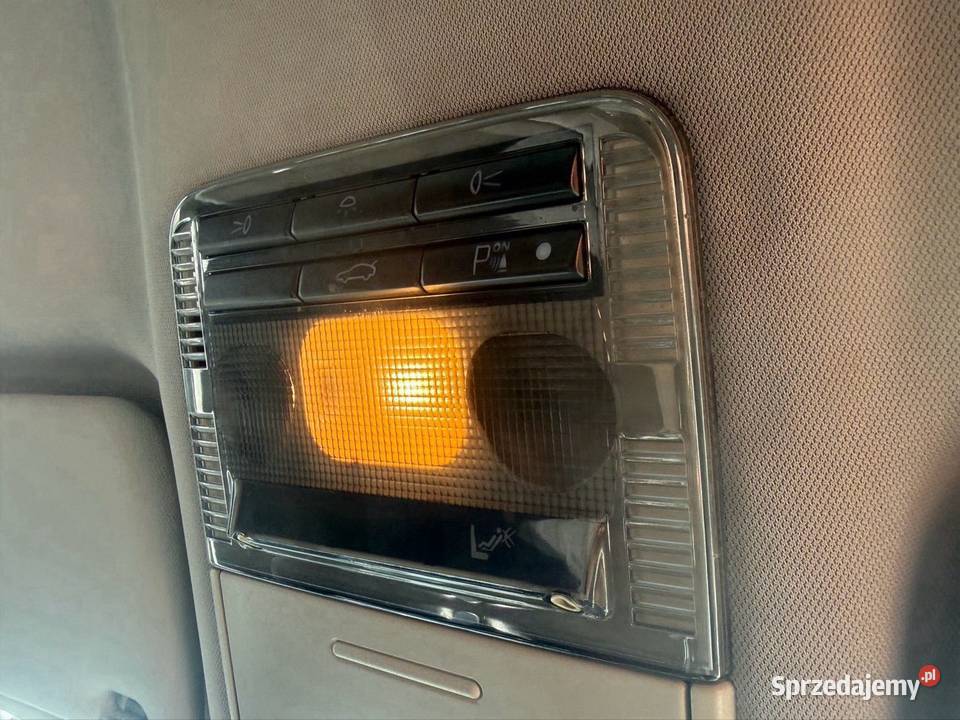 LAMPKA OŚWIETLENIE KABINY ALFA ROMEO 159