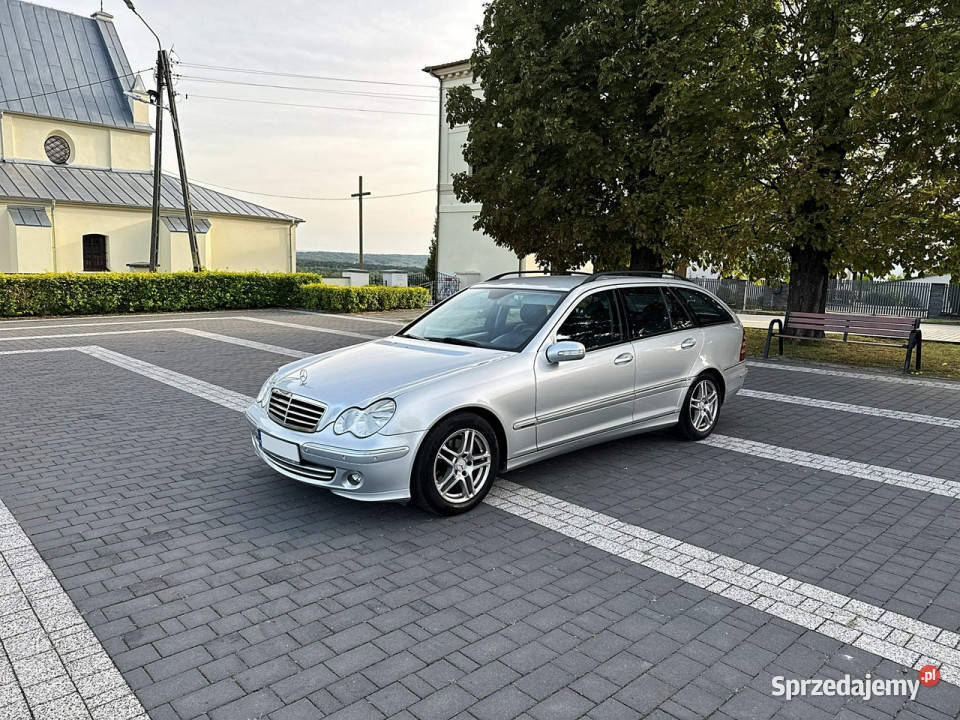 Mercedes C 200 Lift Avantgarde Automat Skóra PDC Rok produkcji 2007 Samochody osobowe Bliżyn