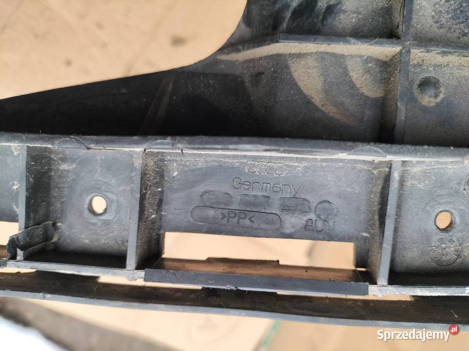 AUDI A38L A3 8L ŚLIZG ZDERZAKA TYŁ LEWY osobowe Części samochodowe Kamień-Kolonia