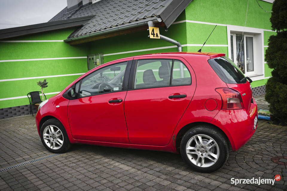Toyota yaris II 2007 13 benzyna Rok produkcji 2007 Braniewo
