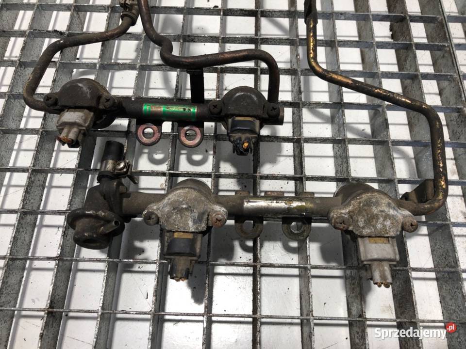 WTRYSKIWACZE KOMPLET SUBARU FORESTER I