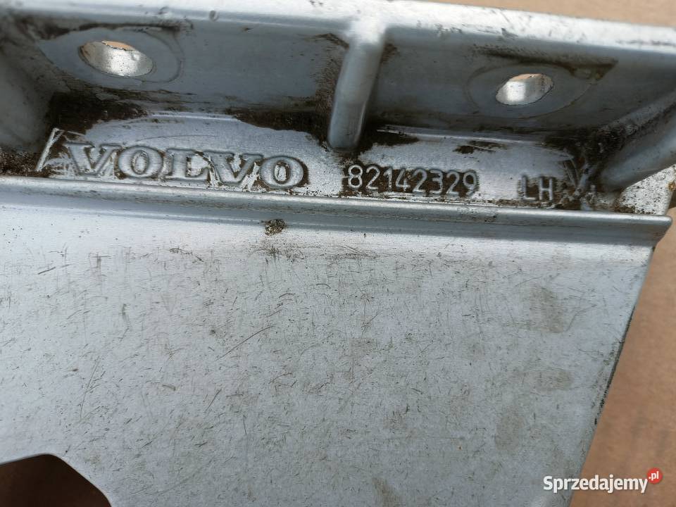 STOPIEŃ LEWY STOPNICA KRATKA VOLVO FH 4 82142329