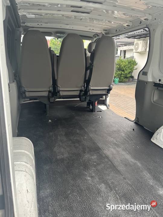 Opel Vivaro r 2013 Wolbrom sprzedam