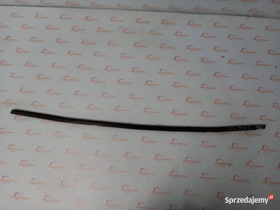 MITSUBISHI L200 07r Listwa zgarniająca lewy Kielce