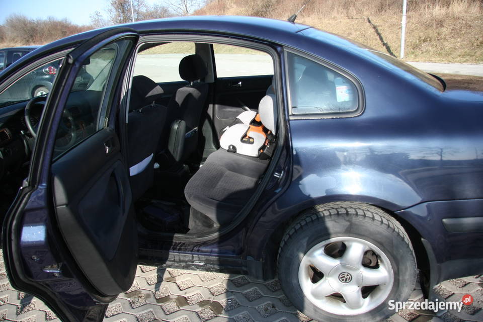 VW Passat B5 18T 150 Polski Salon 2gi właściciel Sedan / Limuzyna Kielce