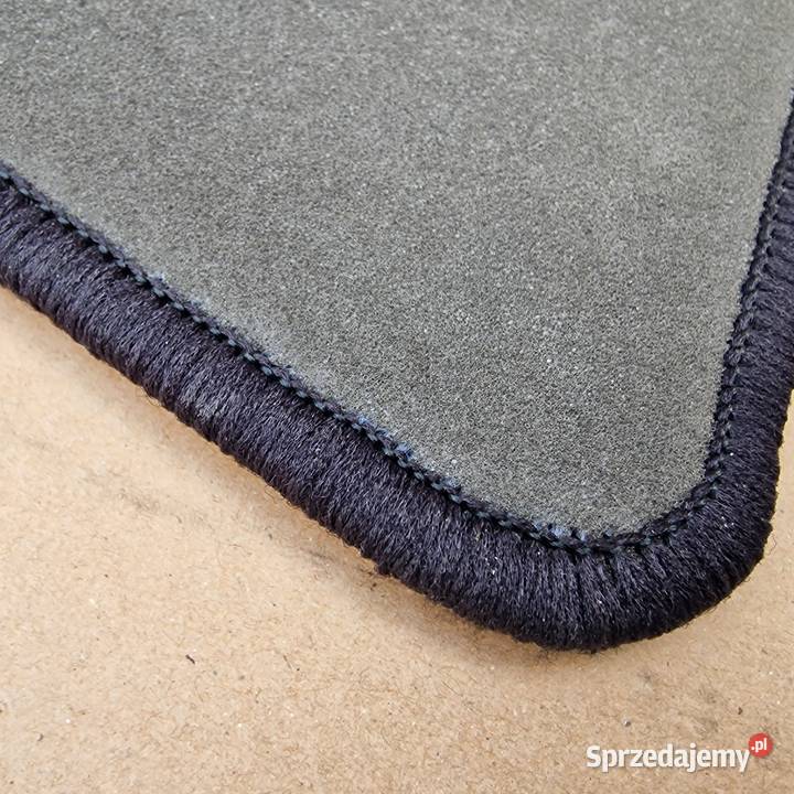 MERCEDES AKLASA W177 DYWANIKI WELUROWE ORYGINAŁ sprzedam