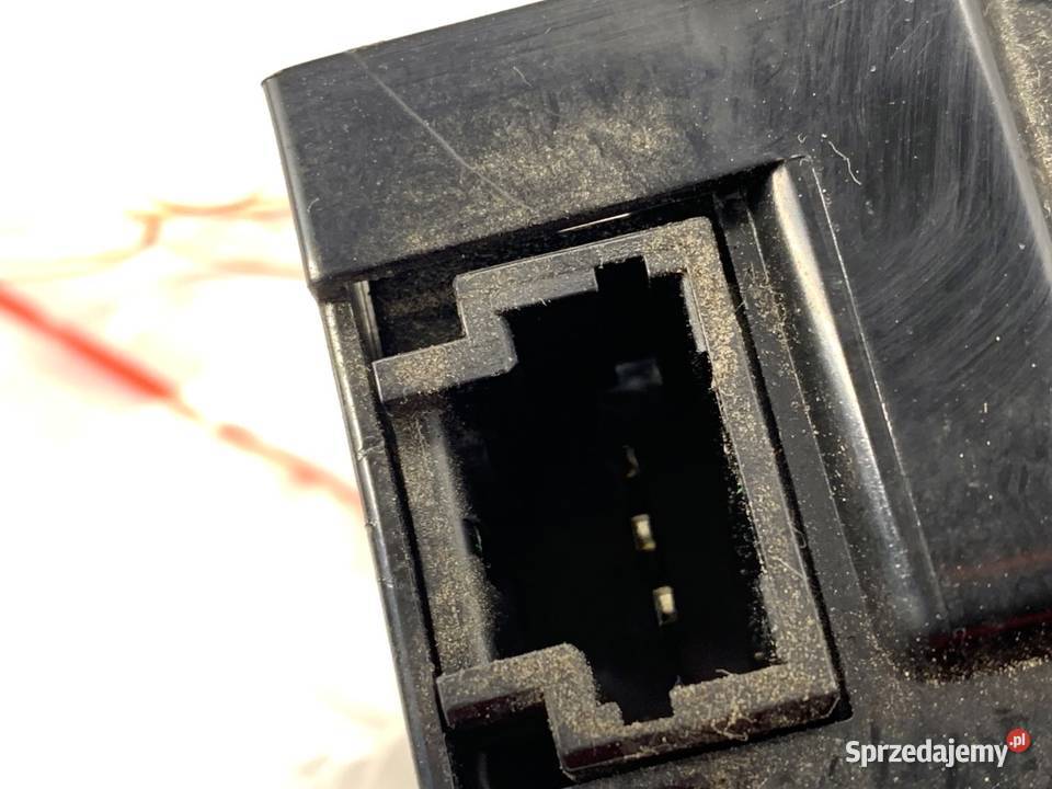 ZAMEK KLAPY TYŁ PEUGEOT 207 Hatchback 9660403980 osobowe podkarpackie