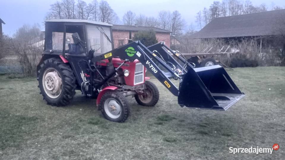 Ładowacz czołowy firmy Agrosped model V700 zachodniopomorskie Stara Korytnica