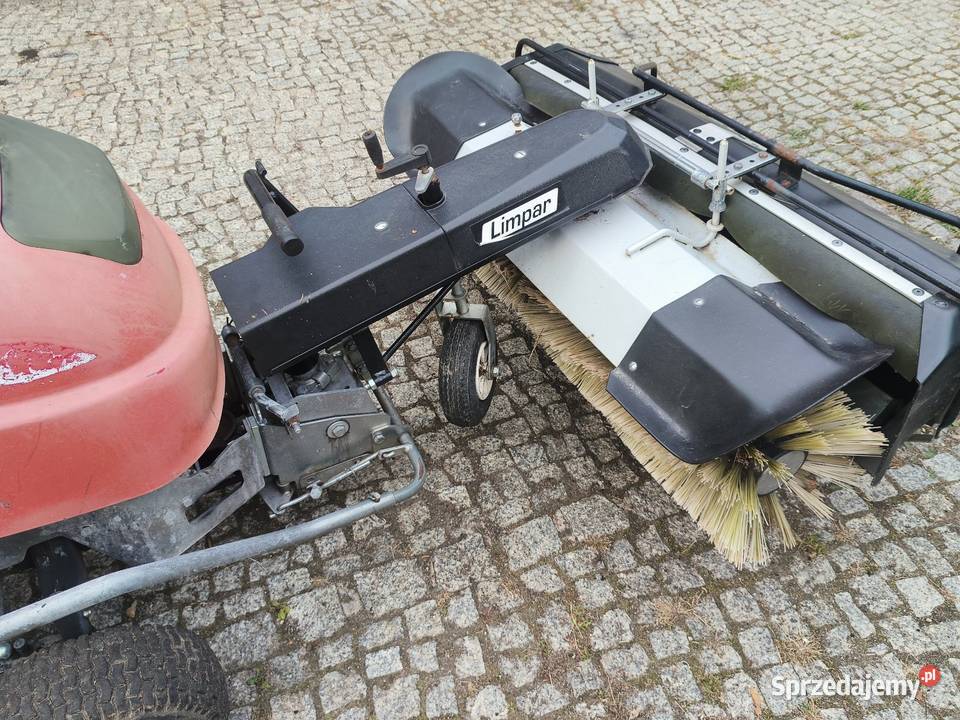 Kosiarka traktorek GGP TCR 102 briks 18 pług