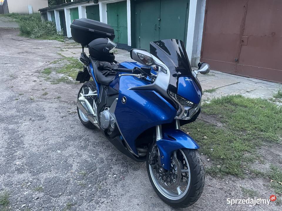 Honda VFR1200F 2010 dużym serwisie motocyklisty Motoryzacja