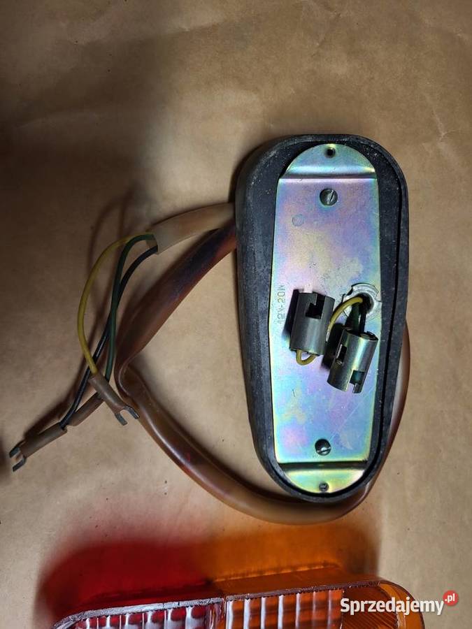 Warszawa M20 Syrena 103 fabr nowa lampa tylna wielkopolskie Chodzież sprzedam