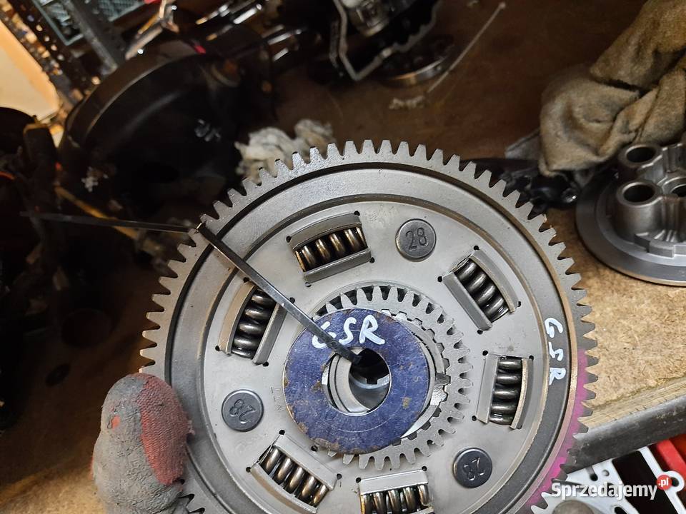 Suzuki GSR 600 sprzęgło docisk tarcze sprężyny sprzedam