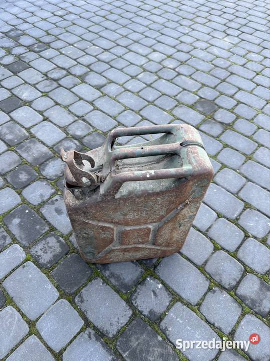 Karnister metalowy 20l prl Zwoleń sprzedam