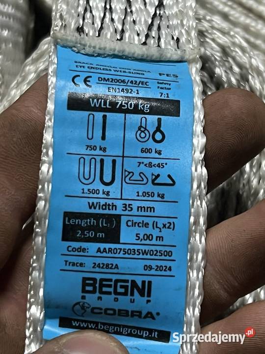 Zawiesia pasowe 4 Wilkowiecko sprzedam