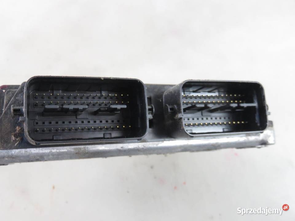 STEROWNIK SUZUKI SWIFT III 13 3392063JM