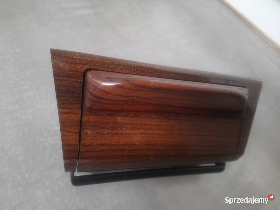 Popielniczka drewnokomplet Mercedes 124 w124 Ostrołęka sprzedam