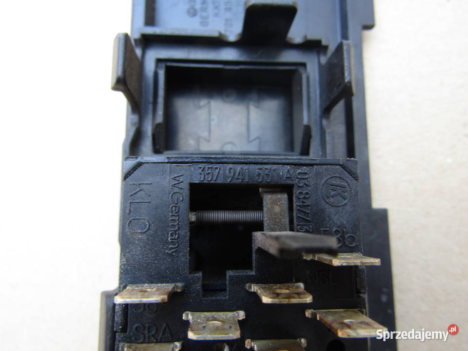 WŁĄCZNIK ŚWIATEŁ VW TRANSPORTER T4 357941531A sprzedam