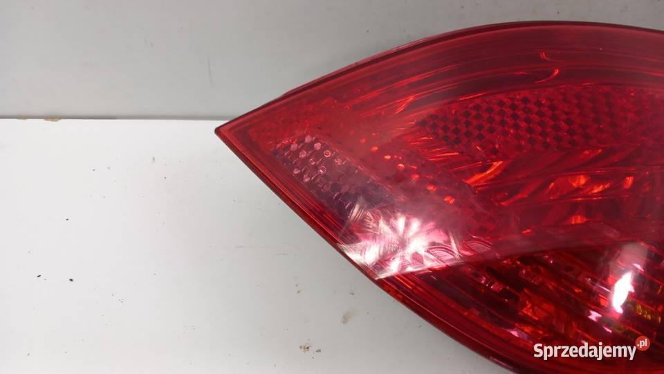 PEUGEOT 308 T7 HB LAMPA TYŁ PRAWA WKŁAD wielkopolskie Zbierkowo sprzedam