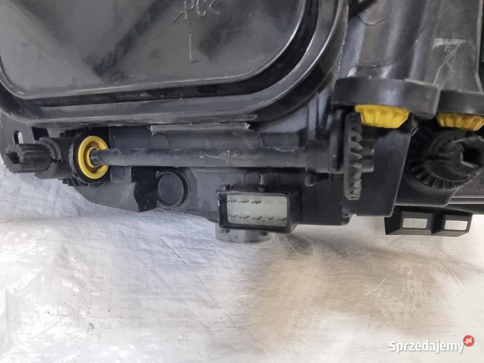 Lampa Lewa Przednia Przód Opel Corsa D EUROPA