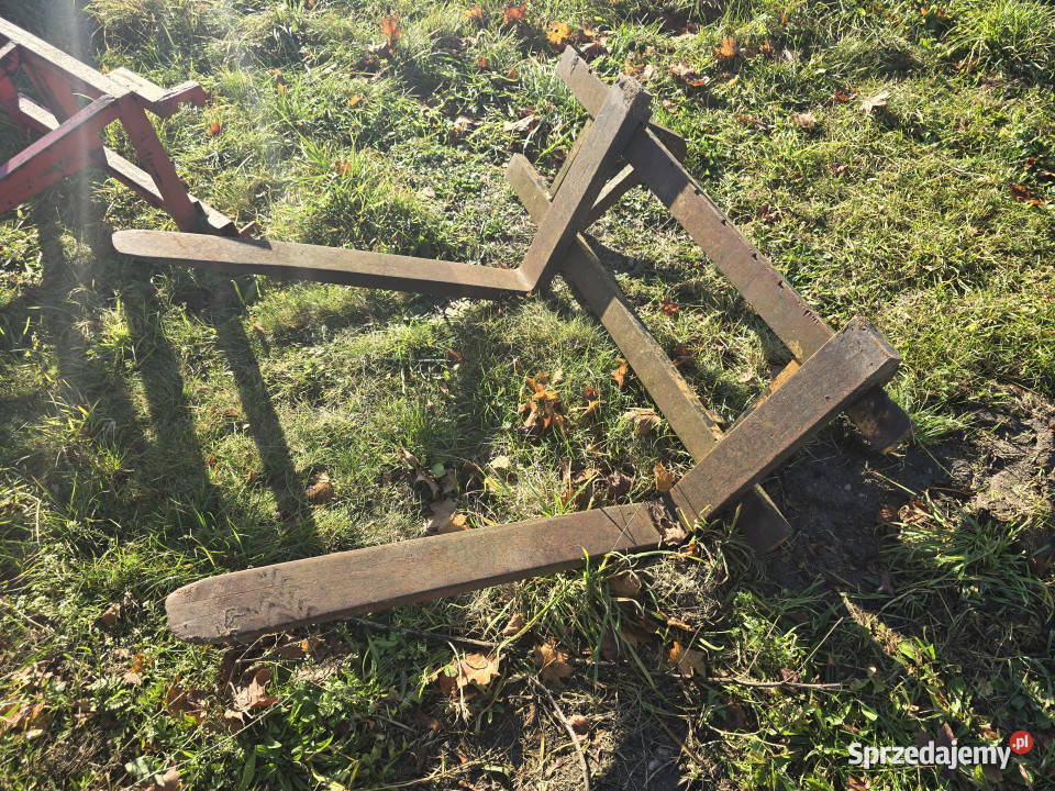 Widły regulowane do ciągnika ładowarki tura 100 Litwinki sprzedam