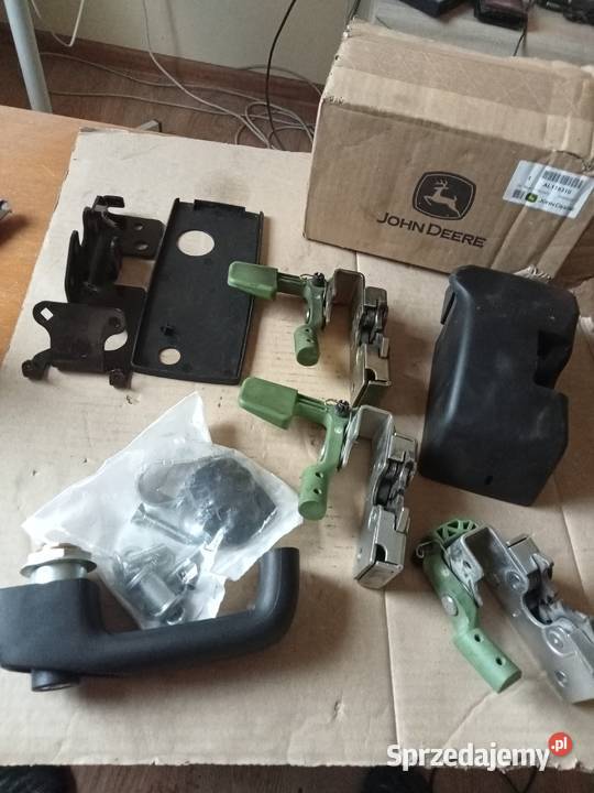 Zamek drzwi lewy John Deere AL115310 lubuskie