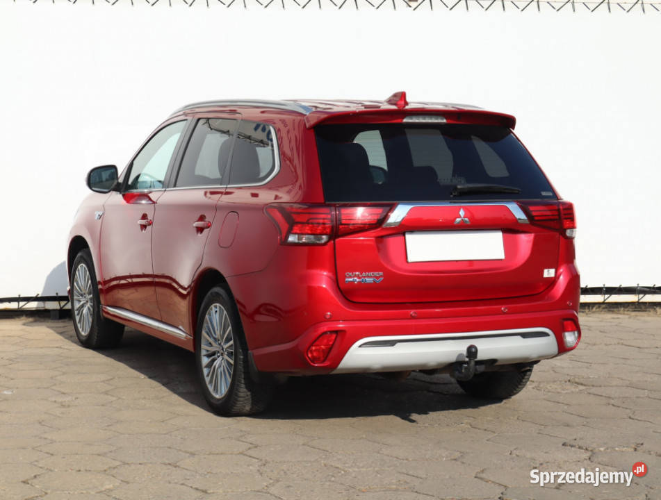 Mitsubishi Outlander 24 PHEV gniazdo USB Katowice