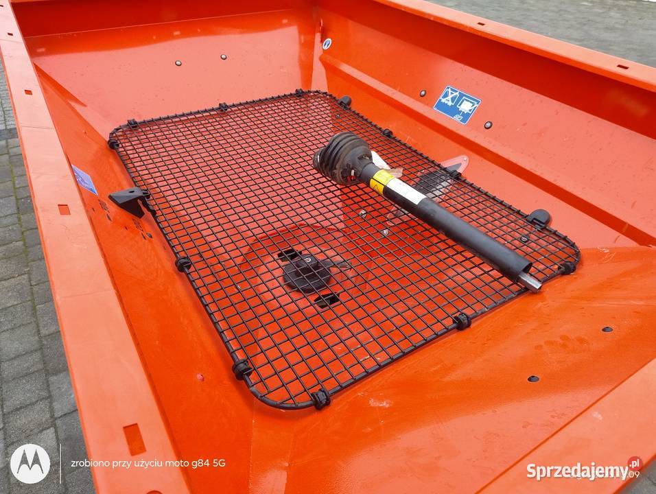 Rozsiewacz nawozów rauch mds 202 Charłupia Wielka