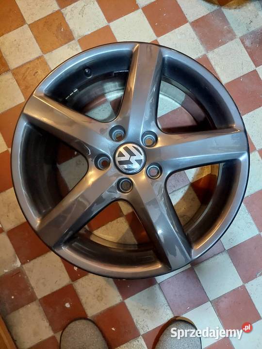 Alufelgi oryginalne VW 17 pasuja do Golf7 jetta Warszawa