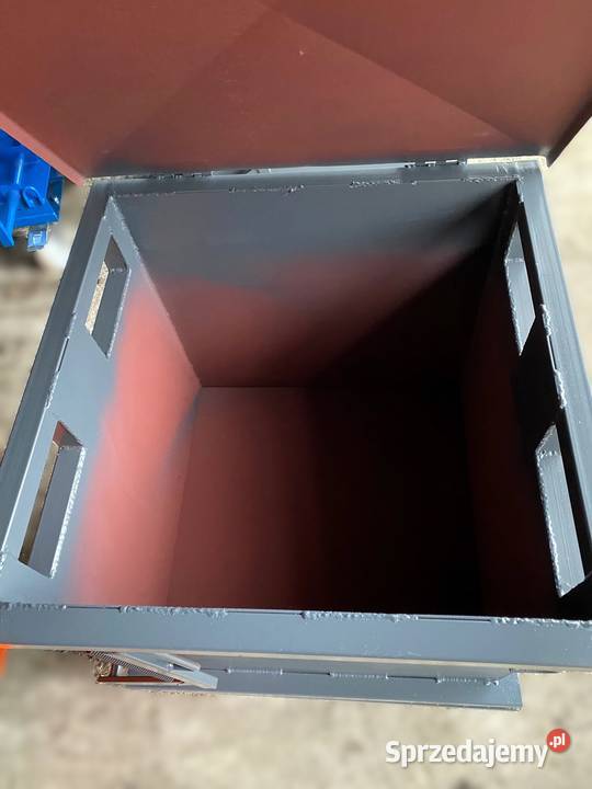 Kontener z otwieranym dnem 05m3 koliba Niedrzew Pierwszy sprzedam