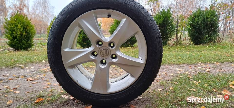Komplet alufelg HONDA r 17 z oponami zimowymi Pruszków