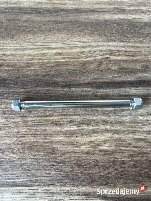 NOWA POLSKA OŚ OŚKA WAHACZA Z NAKRĘTKAMI WSK 125 Bielsko-Biała sprzedam