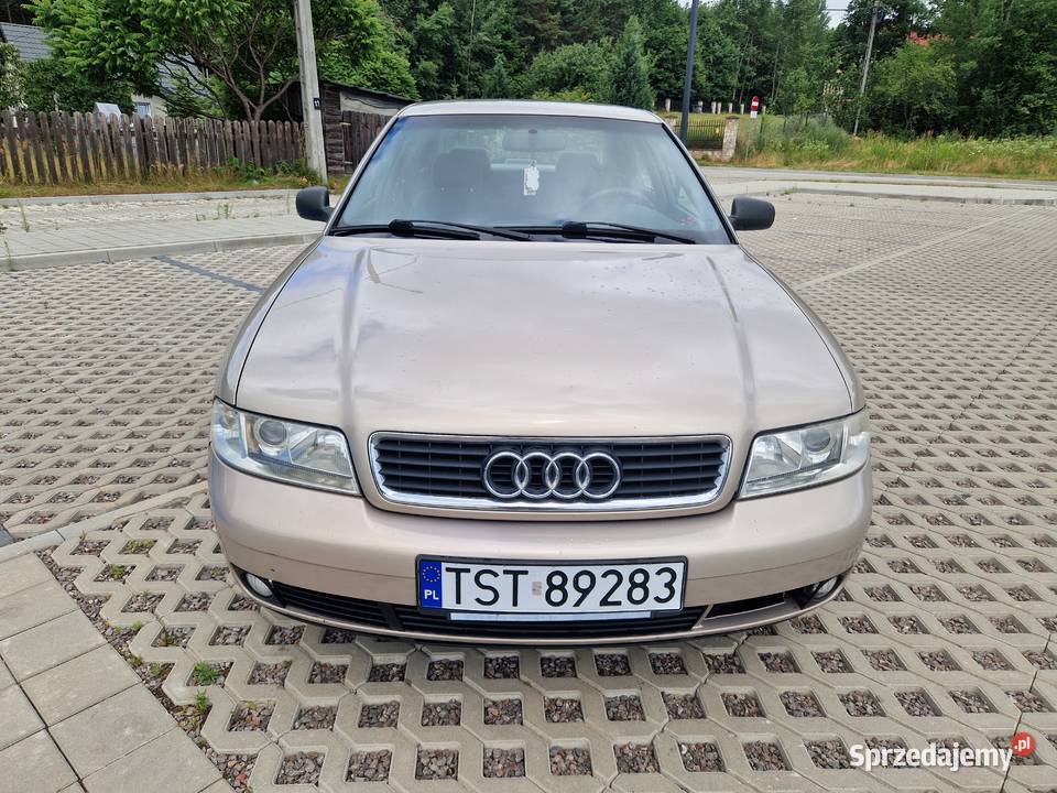 Audi A4 B5 1999r Lift 16 Benzyna Klima świętokrzyskie