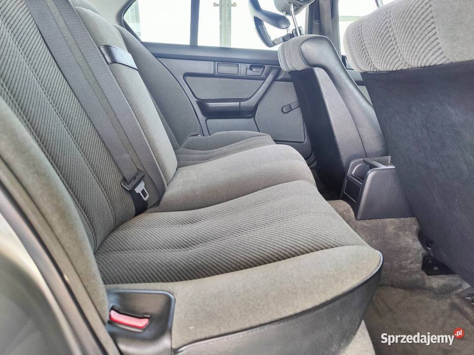 KLASYCZNE I KULTOWE BMW E34 520i Lachs Silver wspomaganie kierownicy Seria 5 sprzedam