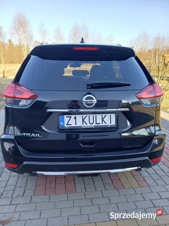 Nissan XTrail 13 DIGT Tekna 2WD DCT 158 2020r czarny Rozwarzyn sprzedam