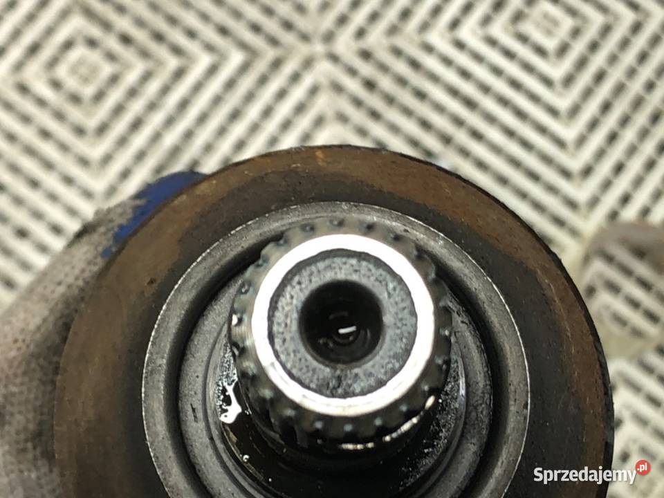 PÓŁOŚ PRAWY PRZÓD OPEL VECTRA C 18 122 0209