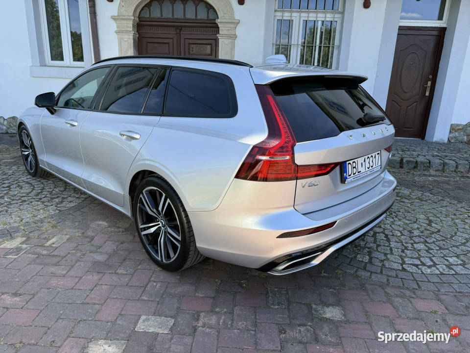 Volvo V60 20 190 RDesign Serwis ASO 19 Pełny srebrny