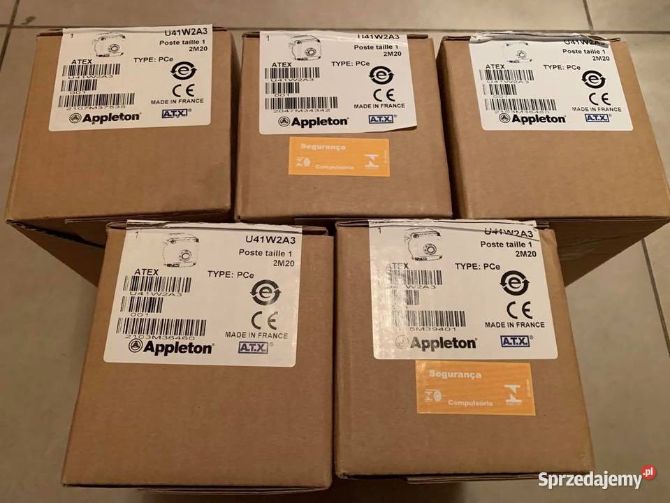 Poste de commande 1 bouton poussoir APPLETON