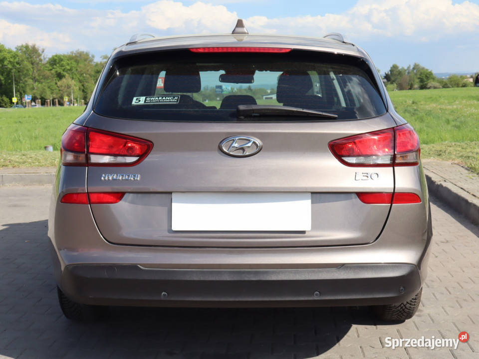 Hyundai i30 10 TGDI brązowy Katowice