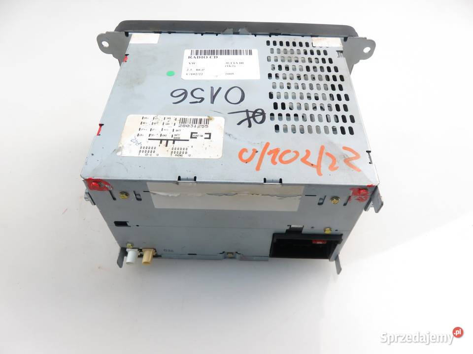 RADIO VW JETTA III 1K0035180 ROZKODOWANE Audio