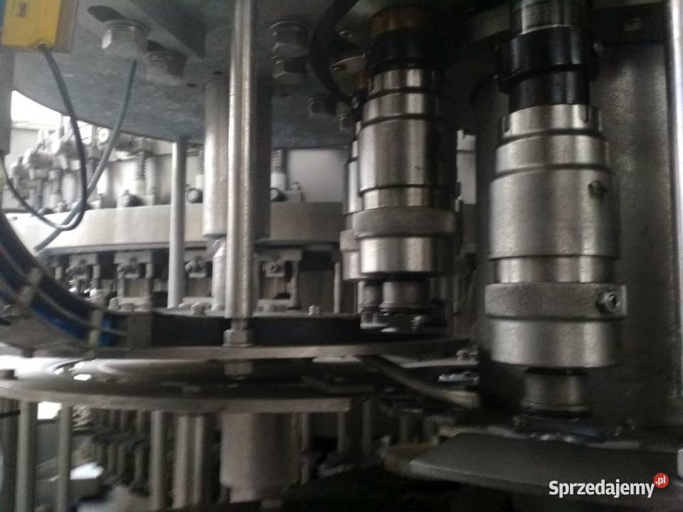 Nalewarka zakręcarka płuczka triblock TECHNO