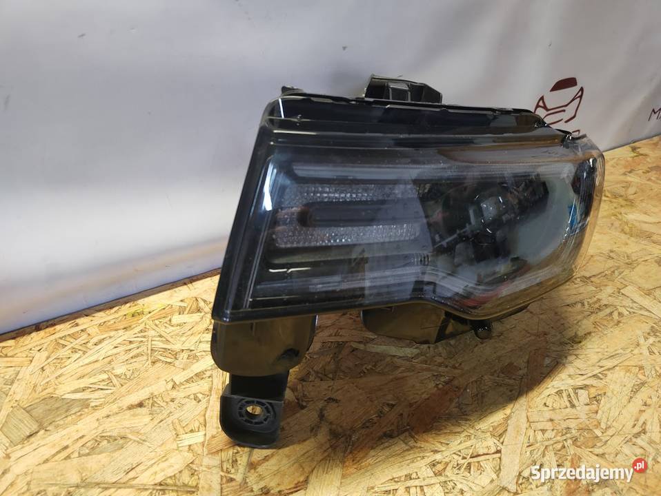 Lampa Xenon Lewy Przód Jeep Grand Cherokee Wk2 Pleszew sprzedam