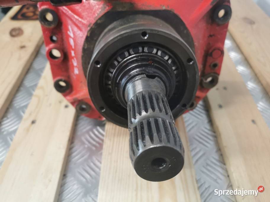 Środek mostu Manitou MLT 626 Carraro 15X32 przód Wilkowo sprzedam